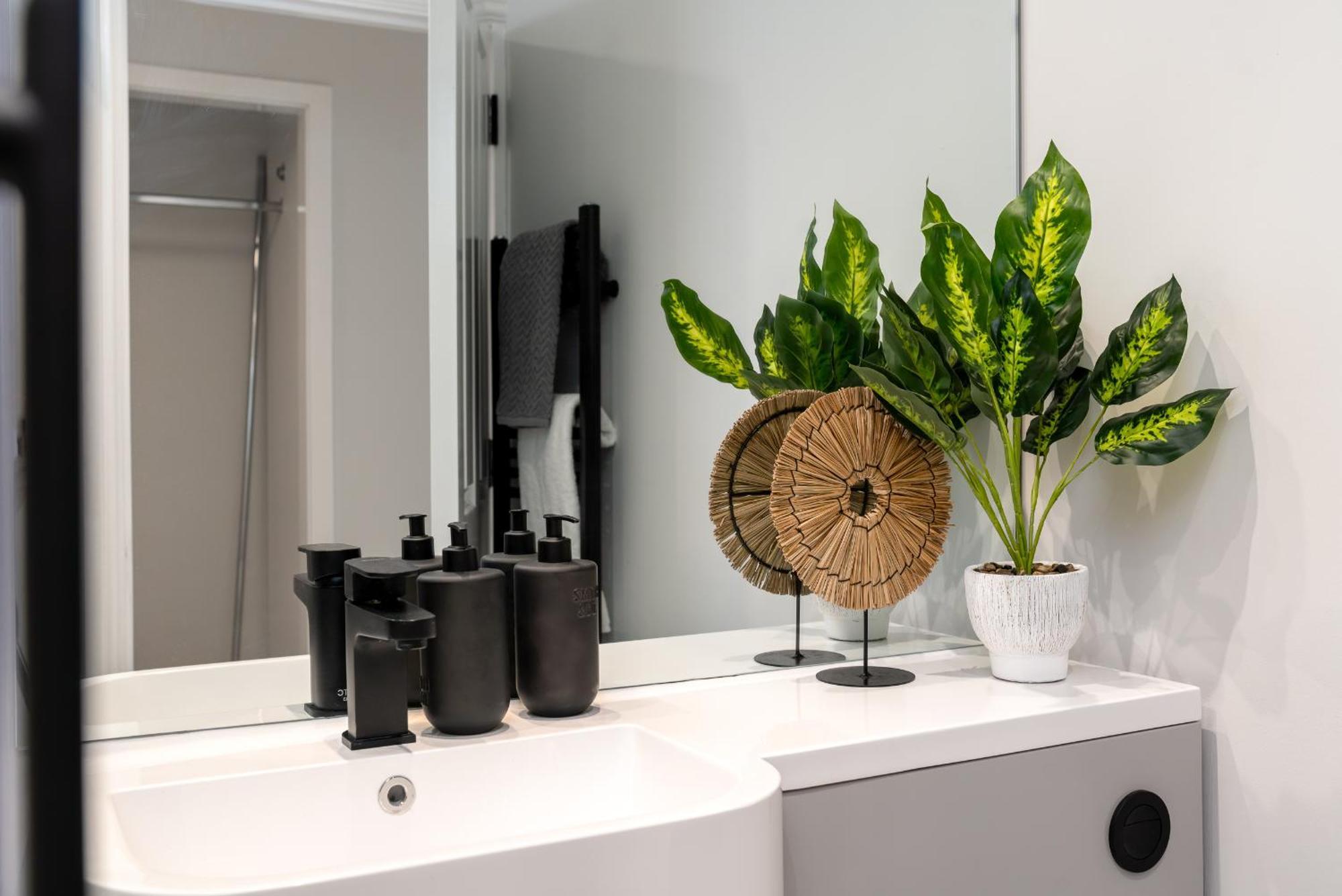 62 Park Street - Urban Appartement *